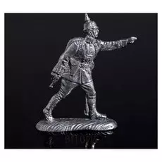 Оловянный солдатик "Германский офицер в бою"