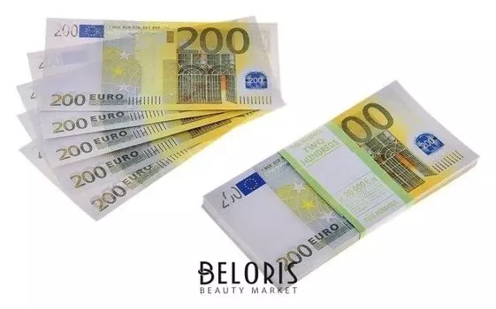 Пачка купюр 200 евро