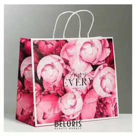 Пакет подарочный крафтовый Enjoy Every Moment, 32 × 28 × 15 см