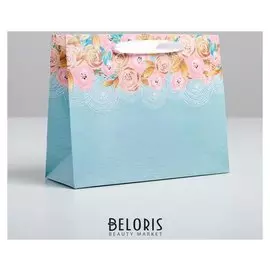 Пакет подарочный ламинированный «Нежность», 22 × 17.5 × 8 см 267890