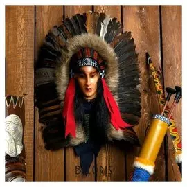 Панно "Индианка винона" 25х15х40 см