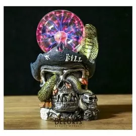 Плазменный шар полистоун "Череп пирата со змеёй" 22х14х12,5 см