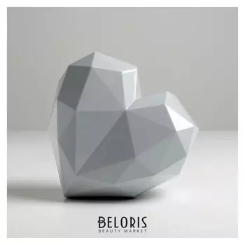 Подарочная коробка «Серое сердце», 18 × 18 × 12.5 см