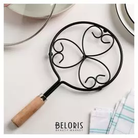 Подставка под горячее на ножках, с ручкой 20×32 см "Сердца", цвет чёрный