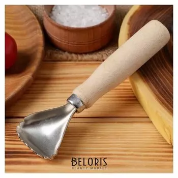 Рыбочистка с деревянной ручкой