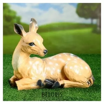 Садовая фигура бежевого цвета "Косуля №1"