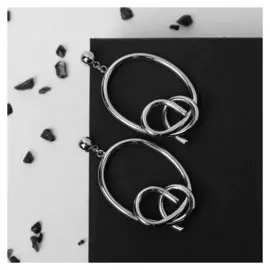 Серьги металл "Фьюче" хаус, цвет серебро