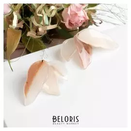 Серьги пластик "Стиль" листья, цвет бежевый