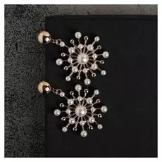 Серьги с жемчугом "Вспышка" искры, цвет белый в золоте