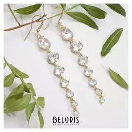 Серьги со стразами "Дорожка" слезинки, цвет белый в золоте