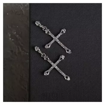 Серьги со стразами "Крестики" вставки, цвет белый в серебре