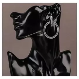 Серьги со стразами "Персея", цвет белый в серебре