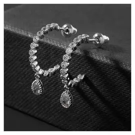 Серьги со стразами "Полукруг" с капелькой, цвет белый в серебре