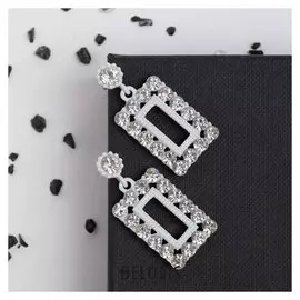 Серьги со стразами "Вуаль" грани, цвет белый