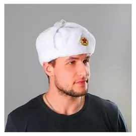 Шапка-ушанка "Белая" значок звезда