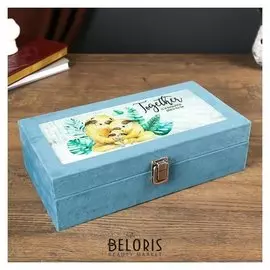 Шкатулка дерево "Семья ленивцев" бархат, стекло 8х15х29 см