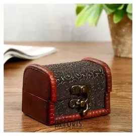 Шкатулка дерево состаренная "Золотые завитки на чёрном" сундучок 6х8х5,5 см