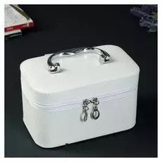 Шкатулка кожзам "Питон" белоснежная 11,5х19х11 см