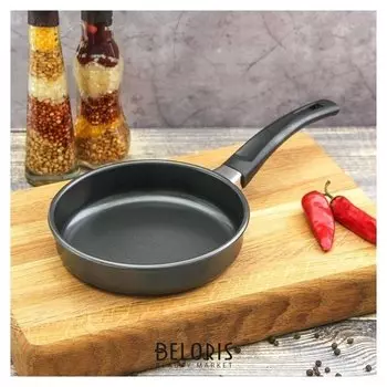 Сковорода 14 см "Навин", антипригарное покрытие, бакелитовая ручка