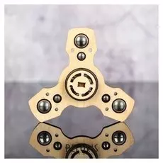 Спиннер деревянный "Удар"