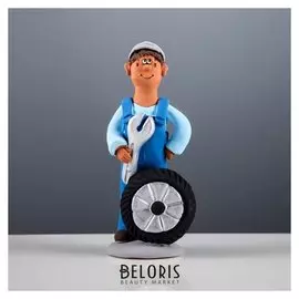 Статуэтка "Автомеханик", 18 см