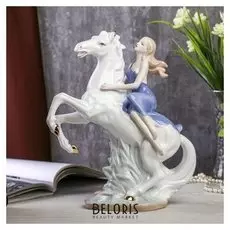 Сувенир "Амазонка" 28х24х10 см