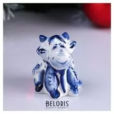 Сувенир "Бычок данила" с божьей коровкой, 6х5,5х5 см, гжель