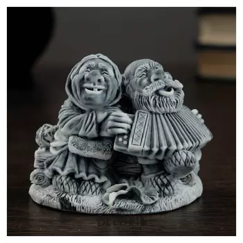 Сувенир "Дед и бабка №4: С гармонью"