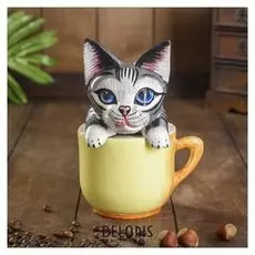 Сувенир дерево "Кошка в желтой чашке" 12х13х17 см