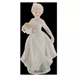Сувенир "Девочка с корзинкой роз" 17х10х6,5 см