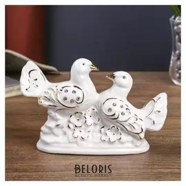 Сувенир "Два голубя с цветами" белый с золотом, стразы 8,2х14х5 см