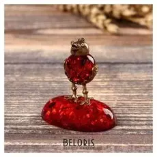 Сувенир из латуни и янтаря "Курочка"