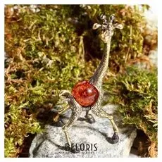 Сувенир из латуни и янтаря "Жираф" 3.7х8.5 см