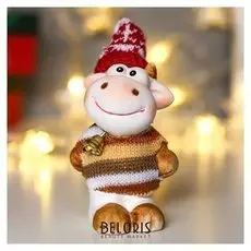 Сувенир керамика "Бычок в колпаке и свитере с колокольчиком" 10,5х5х5,8 см