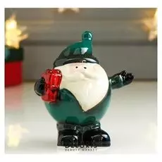 Сувенир керамика "Дед мороз-пузан в зелёном кафтане с подарком" 10,8х6,5х10 см