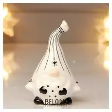 Сувенир керамика "Дедушка в белом колпаке с полосками, с сердцем в горох" 10х5,9х6,9 см