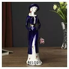 Сувенир керамика "Девушка в пальто на прогулке" 29х8х7,5 см