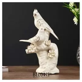 Сувенир керамика "Две птички с хохолками на коряге с цветами" белый с золотом 21,5х14х7,5см