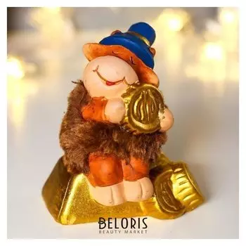 Сувенир керамика "Коровка в цилиндре, с золотыми монетами" меховой