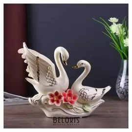 Сувенир керамика "Лебеди в пруду с купавками" кремовый 18х24х7,5 см