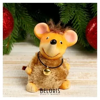Сувенир керамика "Мышонок в карамельной шубке с чёлкой, колокольчик на шее" 9х6х6 см