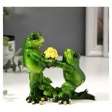 Сувенир "Лягушки с букетом"
