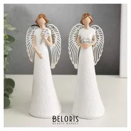 Сувенир полистоун "Ангел безликий с серебр. крыльями с розами/сердцем" 15,5х5,2х5,7 см