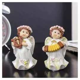 Сувенир полистоун "Ангел-музыкант в нежном платье в розовом венке" 9,5х5х5 см