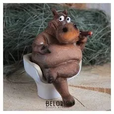 Сувенир полистоун "Бегемот босс" 9,5х14х10 см