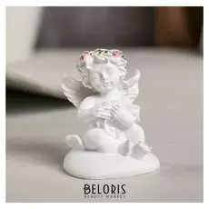 Сувенир полистоун "Белоснежный ангел на сердце муз. инструментом" 6,4х5х4,5 см