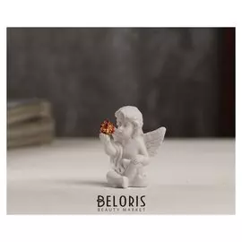 Сувенир полистоун "Белоснежный ангел с красным шариком" 3,5х3х2,2 см