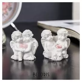 Сувенир полистоун "Белые ангелочки-карапузы - романтика" 4х3х4 см