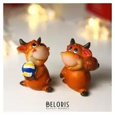 Сувенир полистоун "Бычок карамелька спортсмен" 6х4х3,5 см