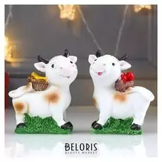 Сувенир полистоун "Бычок пятнистый с корзиной фруктов" 11х6х8,5 см